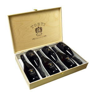 Casaleggio Sparkling Wine in Wooden Box