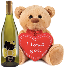 Laden Sie das Bild in den Galerie-Viewer, Hello Kitty &quot;Pinot Noir Vinif. Bianco&quot; Teddybär hält ein Herz mit &quot;I love you&quot;
